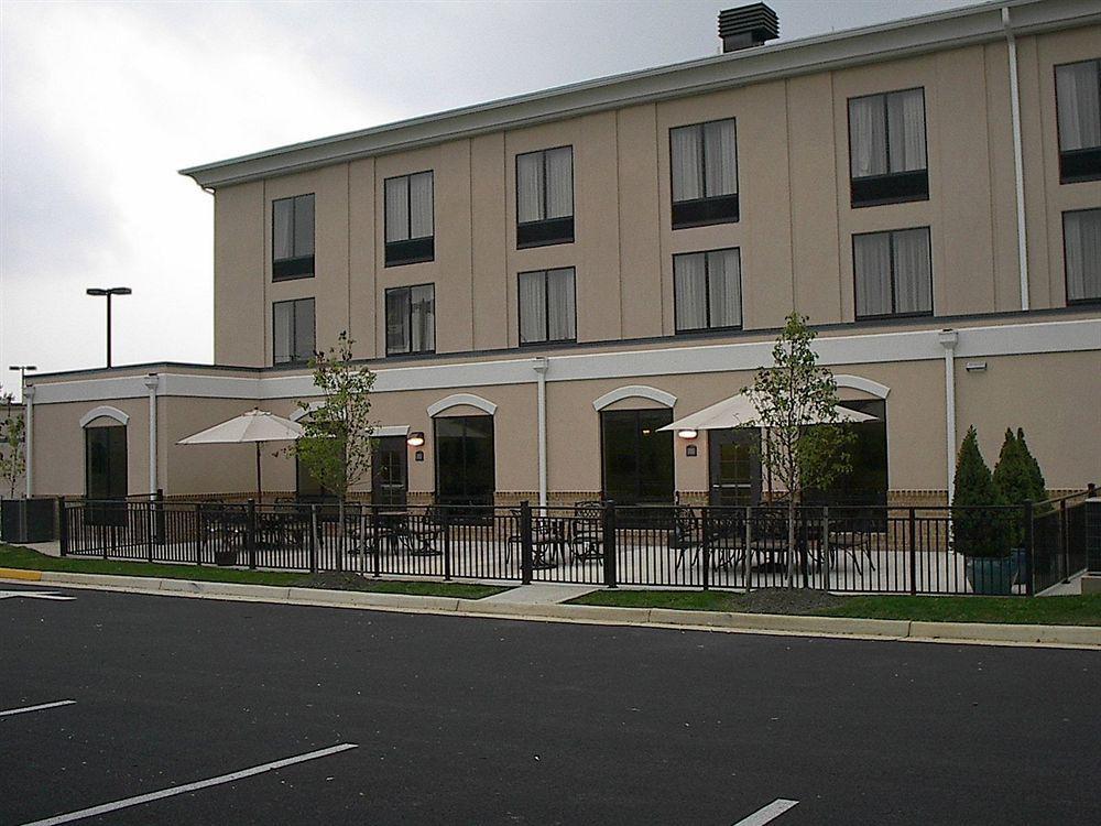 Holiday Inn Express And Suites Winchester, An Ihg Hotel Exterior photo